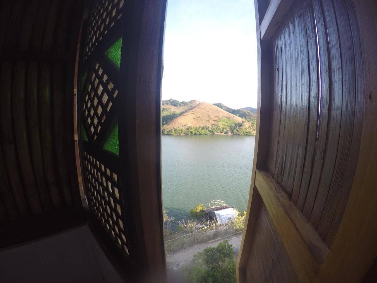 Borac Bay Bungalows Hotel And Resort Extérieur photo